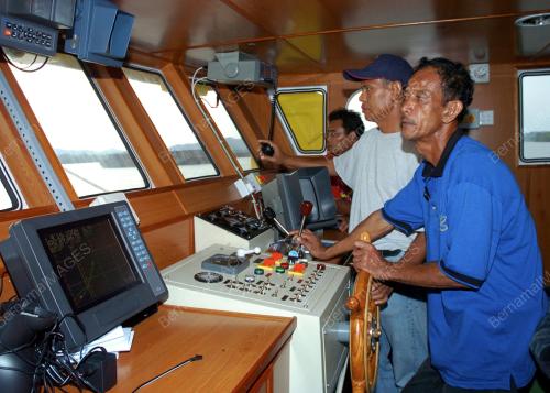 KAPAL NELAYAN