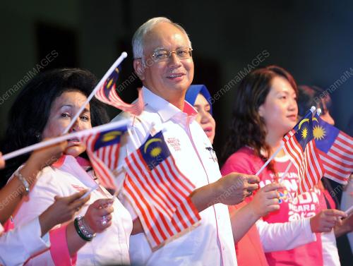 KL23_25112012_WANITA_MUDA