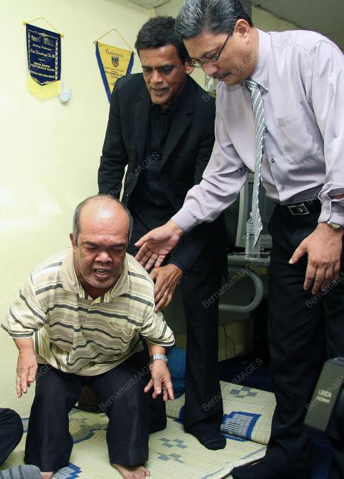 KAMAL PENDEK