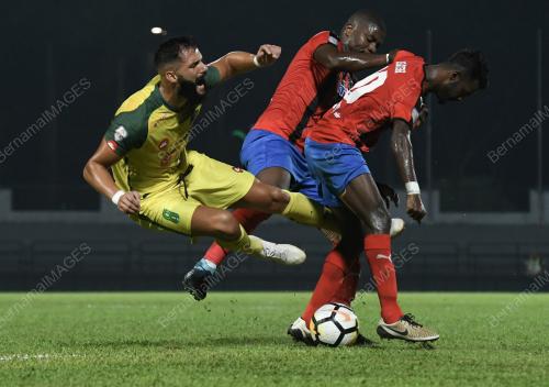 KL23_26082018_BOLA_BN201808115573