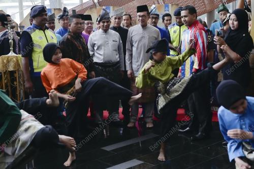 KL23_27022019_ANWAR_BN201902201069