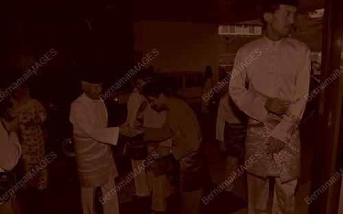 SEMBAHYANG HARI RAYA DI MASJID NEGARA