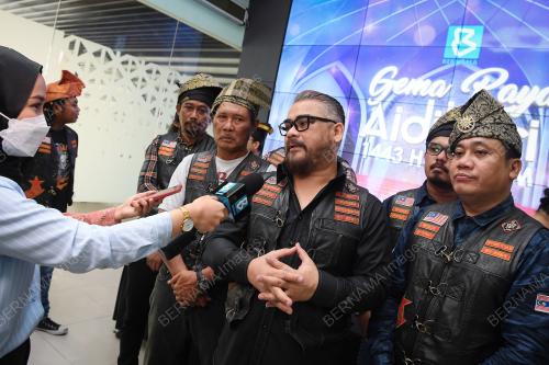 DATUK AHMAD AZHAR OTHMAN