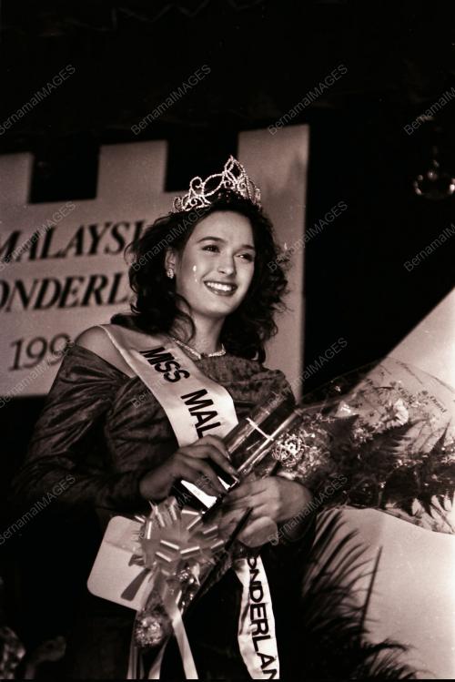 MISS WONDERLAND MALAYSIA 1990