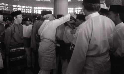 SULTAN AHMAD SHAH AL-MUSTAIN BILLAH