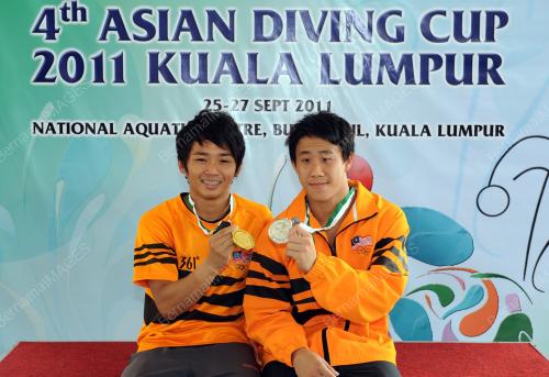 TERJUN PIALA ASIA