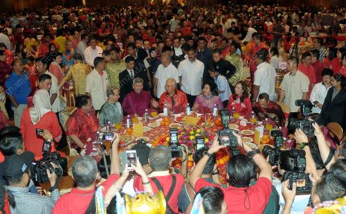 KL23_28012017_NAJIB_CNY