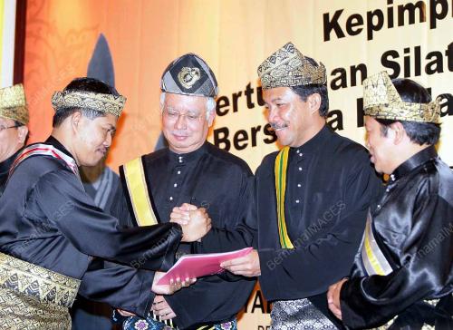 MOHD NAJIB TUN RAZAK