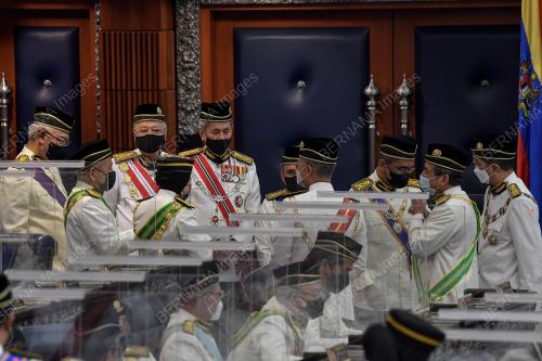 DATUK SERI ISMAIL SABRI YAAKOB