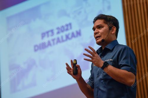 DATUK DR RADZI JIDIN