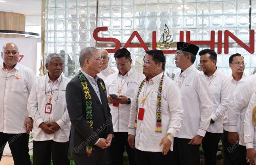 DATUK SERI FADILLAH YUSOF