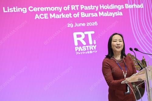 RT PASTRY HOLDINGS BERHAD LISTING CEREMONY