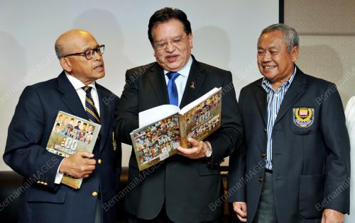 KL23_29102012_ADNAN_BUKU