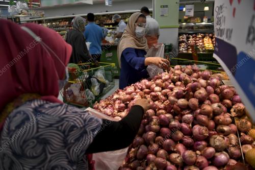 JAMINAN BEKALAN BARANG KEPERLUAN MENCUKUPI