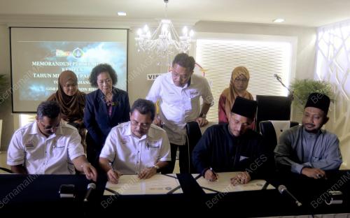 KL23_30062016_VISIT_PAHANG
