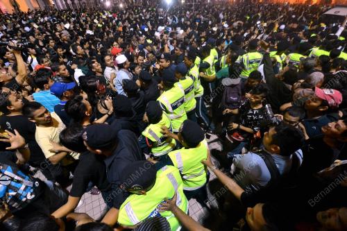 KL23_31012013_RUSUHAN_DATARAN