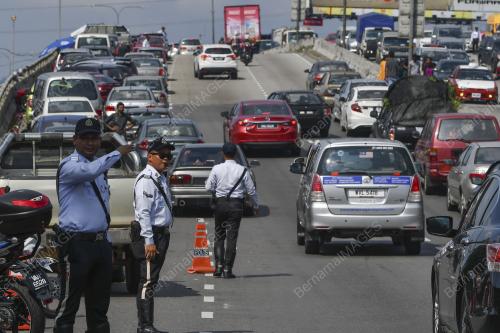 KL23_31012018_POLIS_TRAFIK_BN201801307614