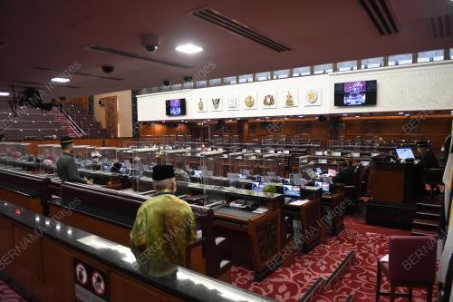 SUASANA PERSIDANGAN DEWAN NEGARA