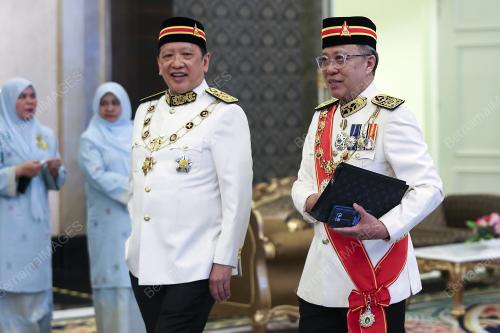 ISTIADAT PERTABALAN YANG DIPERTUAN AGONG KE-17