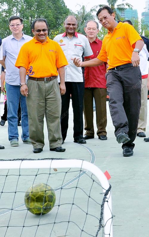 KL24_01012012_KARNIVAL
