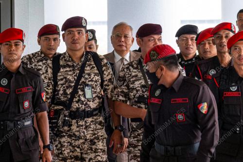 DATUK SERI NAJIB TUN RAZAK
