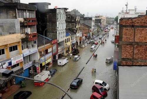 KL24_02052012_BANJIR