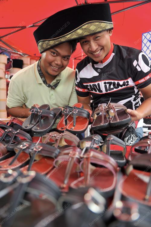KL24_02072014_BAZAR