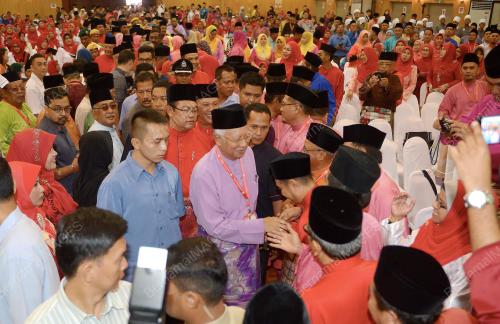 KL24_02082015_PM_UMNO_KKB