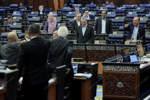 KL24_03032026_PARLIMEN