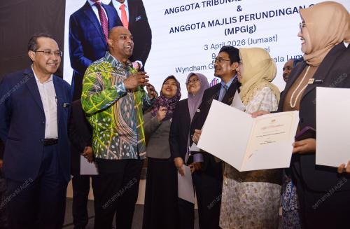 KL24_03042026_PENYERAHAN_WATIKAH