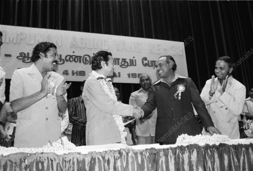 DR. MAHATHIR BIN MOHAMAD