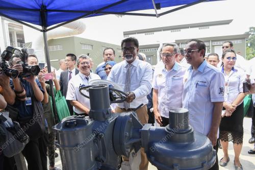 KL24_03102019_LOJI_RAWATAN_BN201909262337