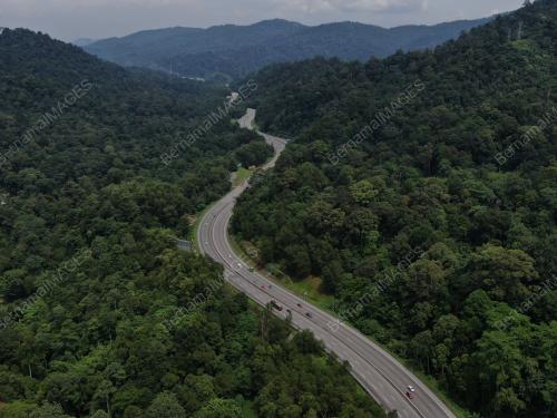 KL24_04062019_LALU_LINTAS_BN201906031451