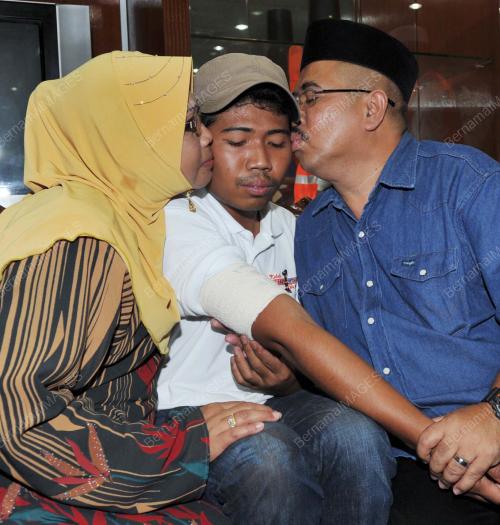 AJI SAREGAR MAZLAN