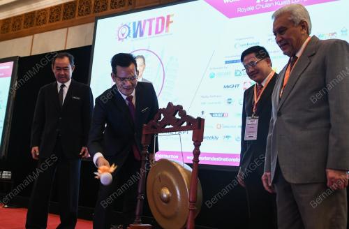 KL24_04122018_PELANCONGAN_BN201811284935