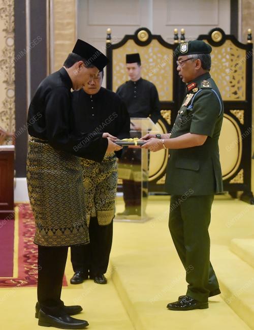 AL SULTAN ABDULLAH RI'AYATUDDIN AL-MUSTAFA BILLAH SHAH