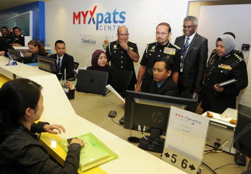 KL24_06022017_MYXPATS
