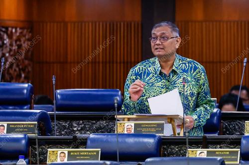 DATUK SERI DR SHAMSUL ANUAR NASARAH