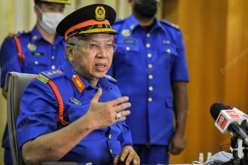 TAN SRI ANNUAR MUSA