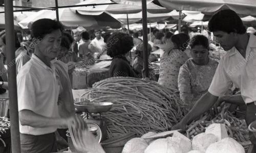 KL24_07012015_PENIAGA_PASAR