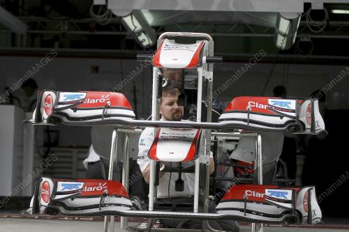 PASUKAN_SAUBER