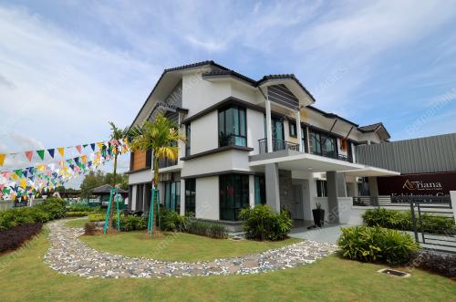 PROJEK PUTERI ARIANA
