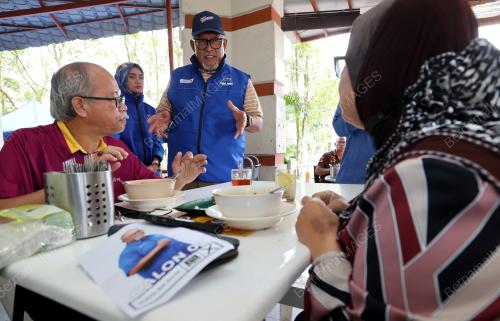 DATUK SERI IZUDIN ISHAK