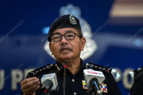 DATUK SERI MAZLAN LAZIM