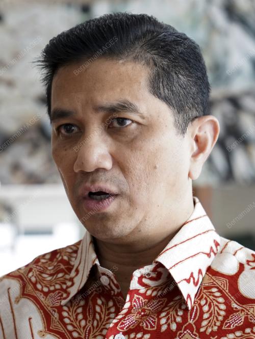 DATUK SERI AZMIN ALI