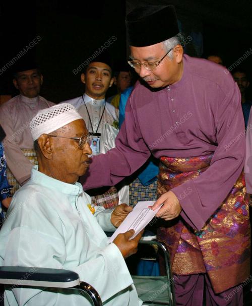 MOHD NAJIB TUN RAZAK