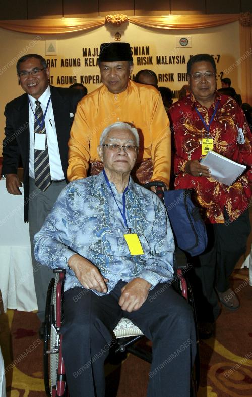 AHMAD ZAHID HAMIDI
