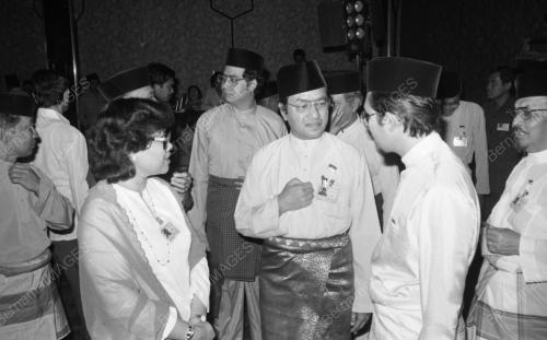 KL24_08072015_MESYUARAT_UMNO