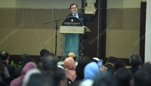 KL24_08112017_MIDA_BN201710249264