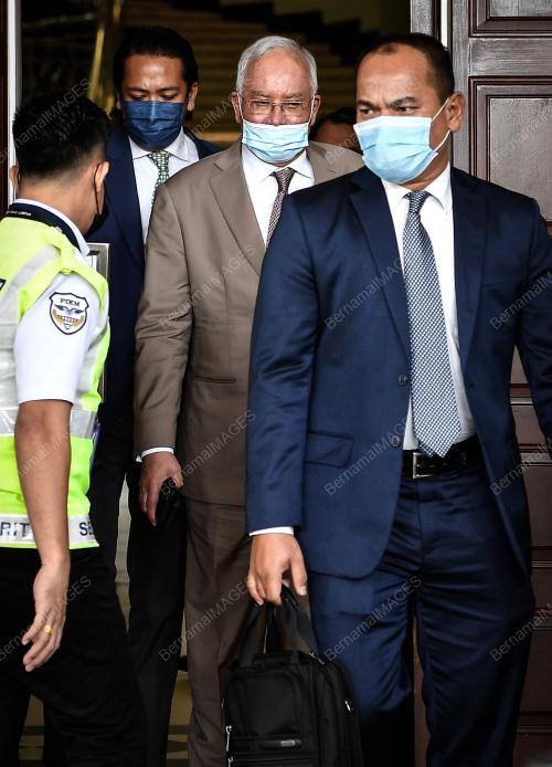DATUK SERI NAJIB TUN RAZAK